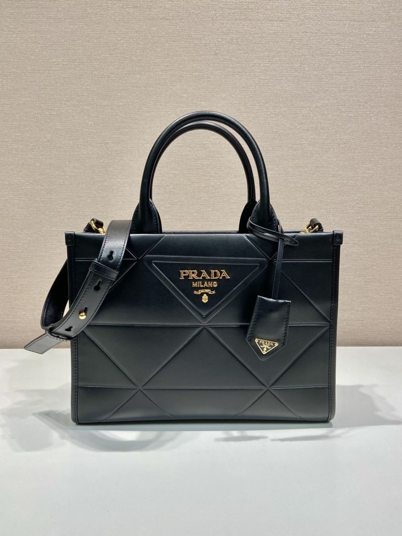 Pra*a tote bags